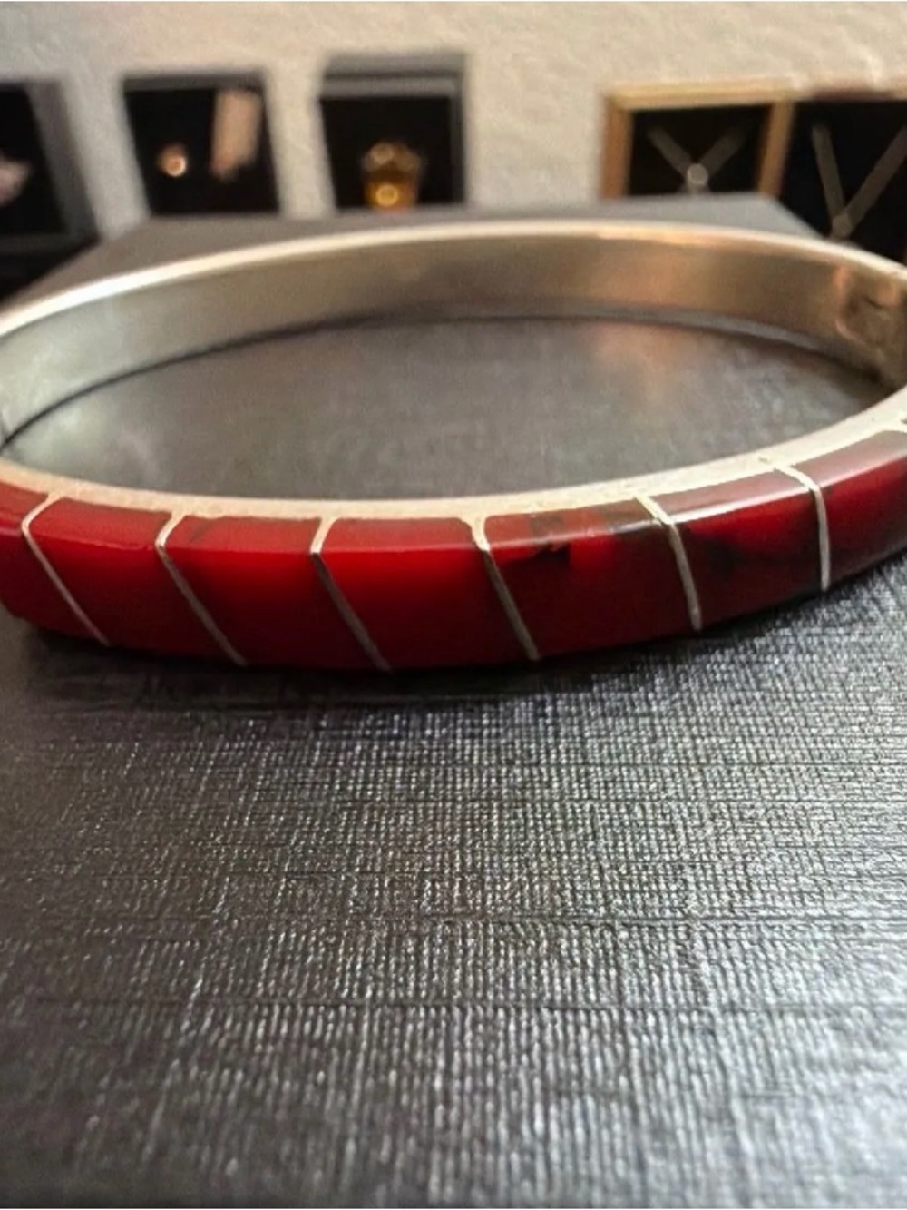 Red Jasper Inlay Silver-Tone Bangle Bracelet for Women size 7 in